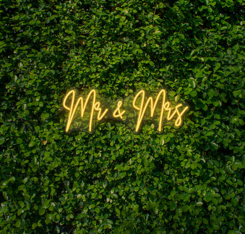 Mr & Mrs LED Neon Sign